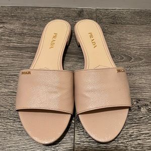 Prada slides 40